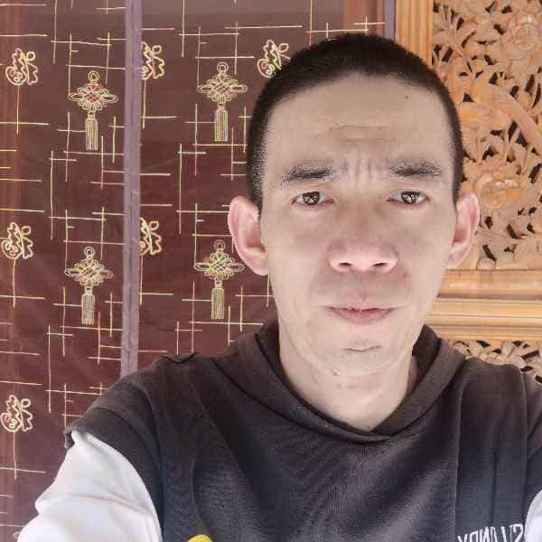 37岁岁云南单身帅哥 - 本溪吉缘网