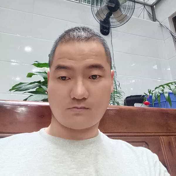 37岁岁福建单身帅哥 - 本溪吉缘网