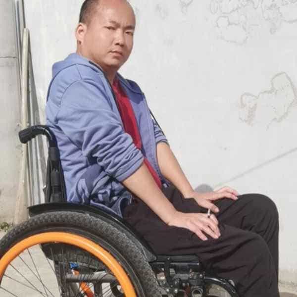 37岁岁陕西单身帅哥 - 本溪吉缘网