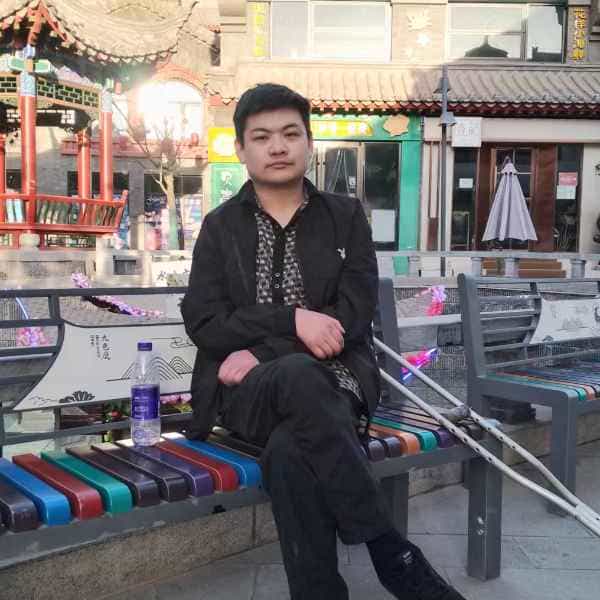 35岁岁甘肃单身帅哥 - 本溪吉缘网