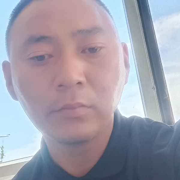 35岁岁内蒙古单身帅哥 - 本溪吉缘网